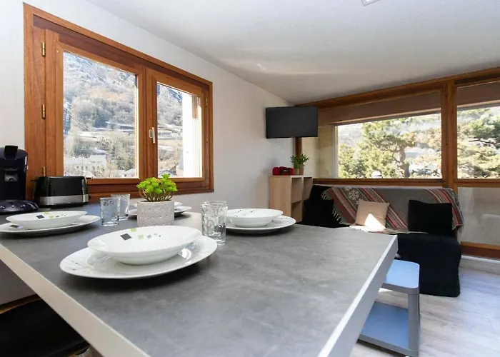 Renove Proche Telepherique Avec Parking Prive - Fr-1-296-279