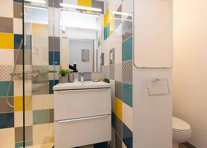 Daire Renove Proche Telepherique Avec Parking Prive - Fr-1-296-279 *